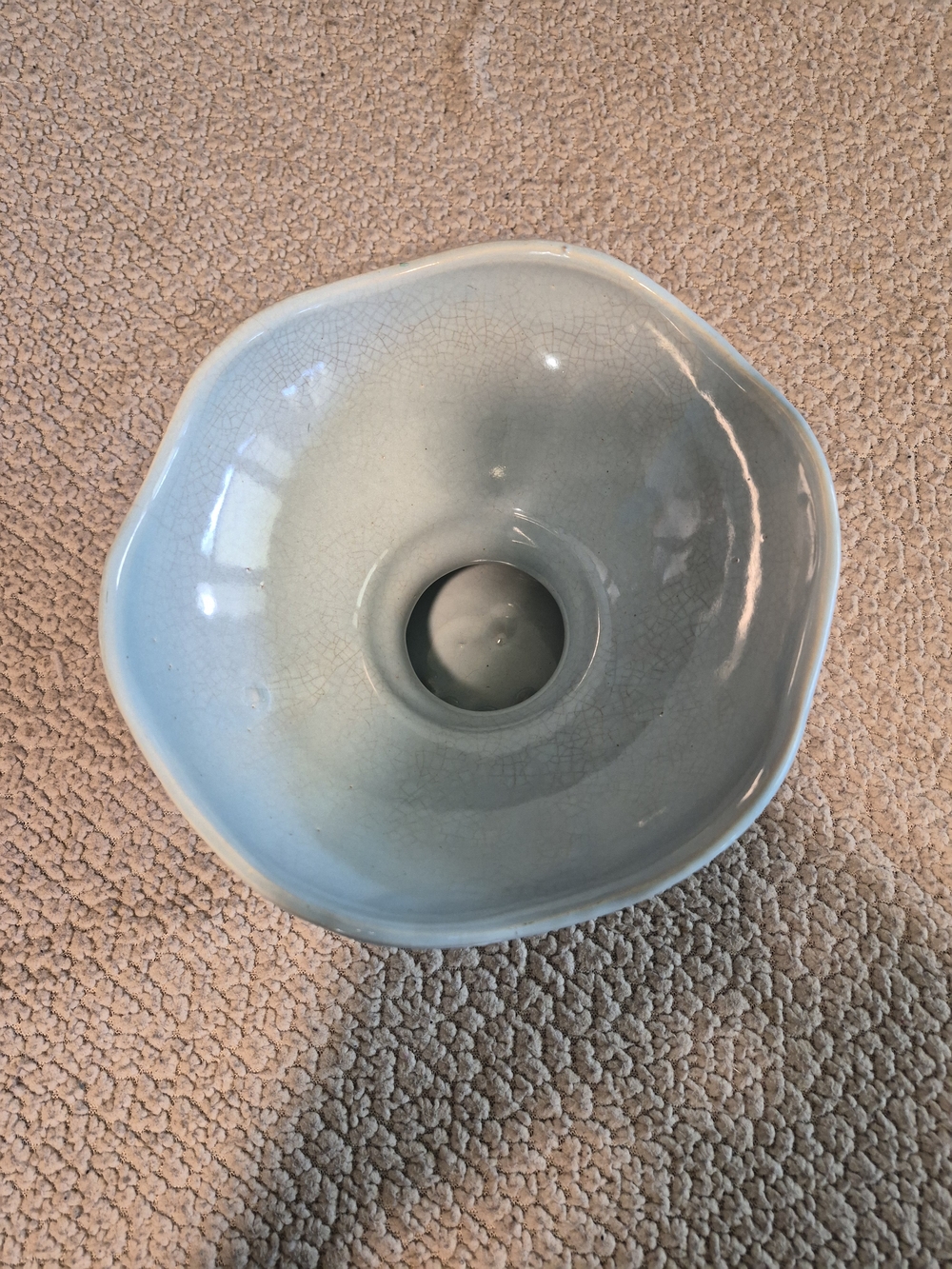 ​Vintage Gonder Art Pottery "Double Scallop" Pedestal Bowl (#716)